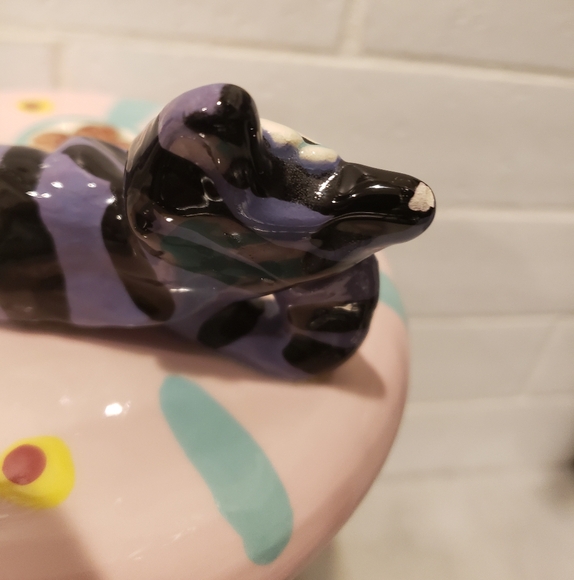 Art Pottery Large Canister With Whimsical Cat Lid signed on base - Picture 5 of 15